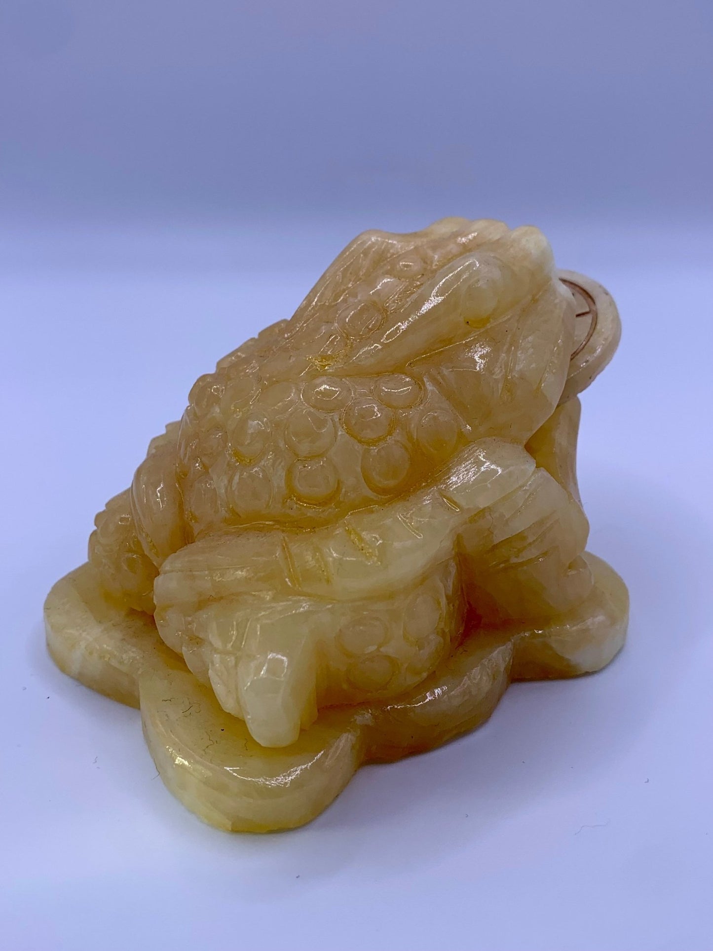 Grenouille en calcite jaune - shop_name Lithothérapie