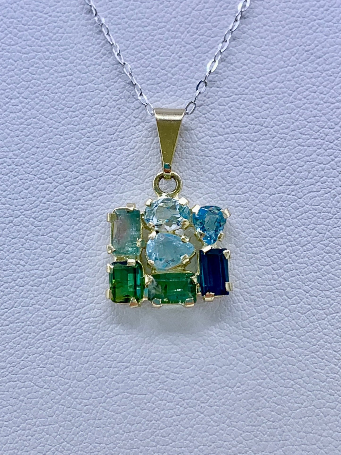 Pendentif en vermeil et mix de pierres - shop_name Lithothérapie