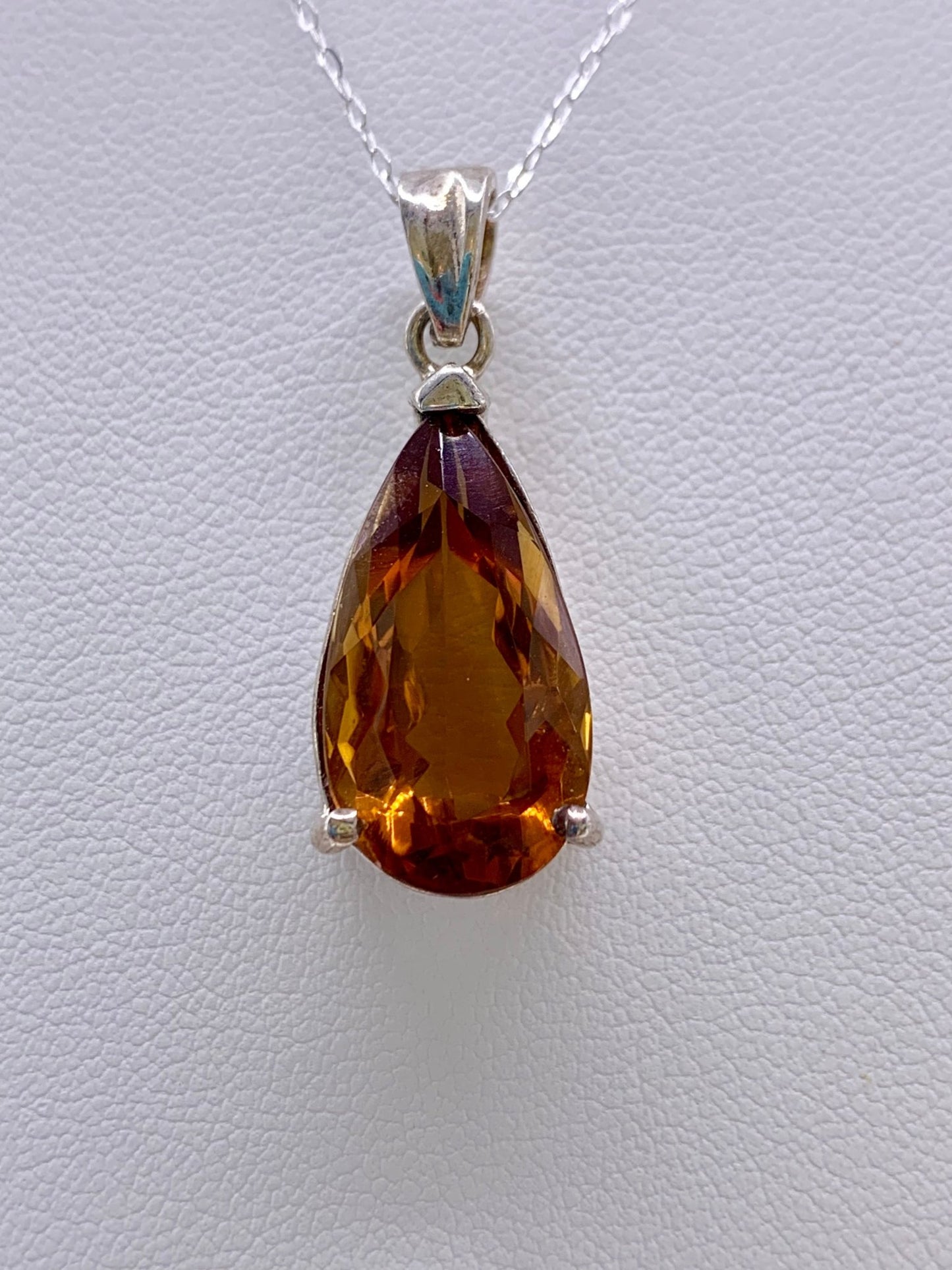 Pendentif en argent et citrine - shop_name Lithothérapie