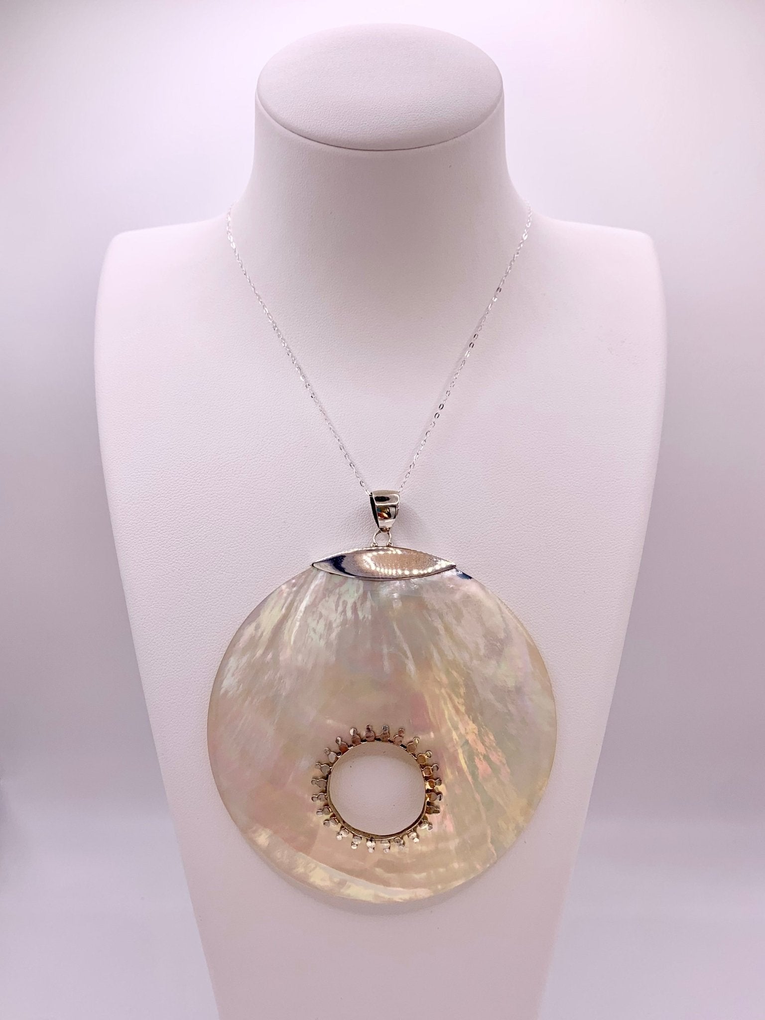 Pendentif en argent et nacre - shop_name Lithothérapie