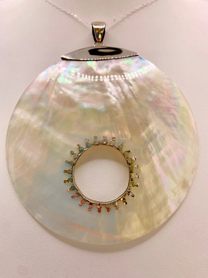 Pendentif en argent et nacre - shop_name Lithothérapie